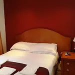 Bed & Breakfast The Royal 3*