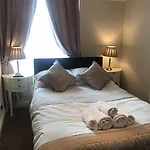 The Royal 3*