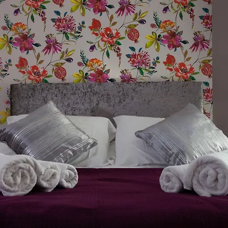 The Royal Bed & Breakfast