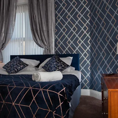 Bed & Breakfast The Royal 3*